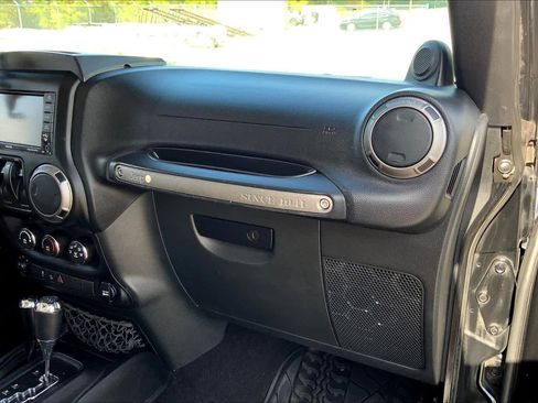 Used 2014 Jeep Wrangler Sport w/ Quick Order Package 24S image 17