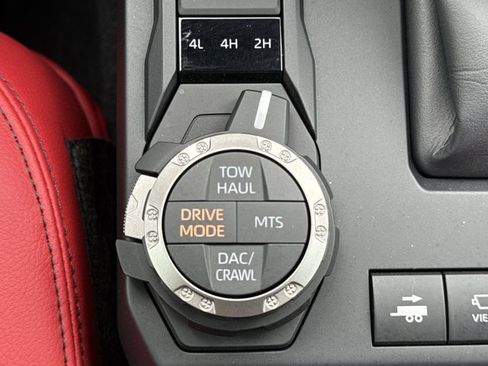 Used 2025 Toyota Tacoma TRD Pro image 22