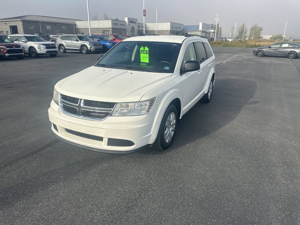 Used 2017 Dodge Journey SE w/ Flexible Seating Group FWD image 4
