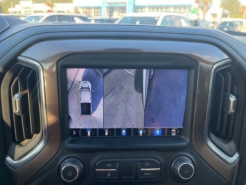 Used 2021 Chevrolet Silverado 2500 High Country w/ Technology Package image 29