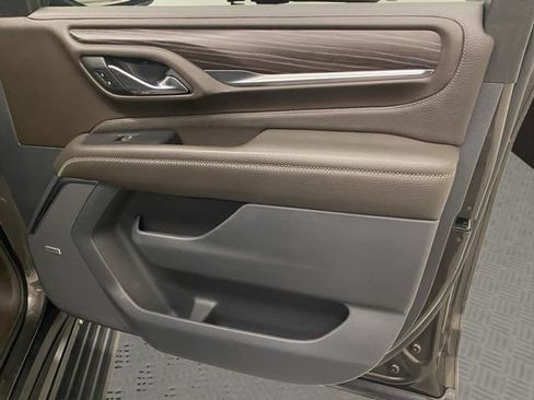 Used 2021 GMC Yukon Denali w/ Denali Premium Package AWD/4WD image 22