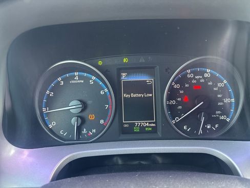 Used 2018 Toyota RAV4 XLE w/ Plus Extra Value Package image 4