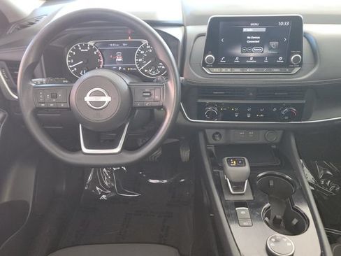 Used 2024 Nissan Rogue S AWD/4WD image 14