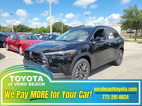 New 2026 Toyota Corolla Cross XLE w/ Convenience Package FWD image 1