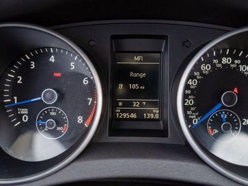 Used 2013 Volkswagen Golf R 4-Door image 21