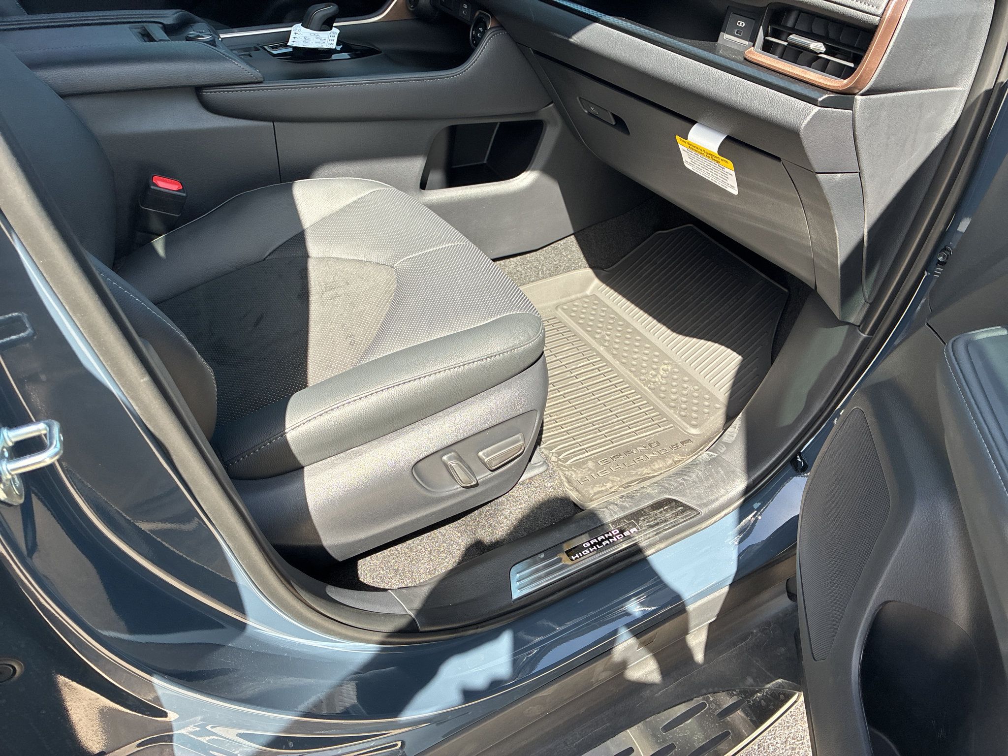 New 2026 Toyota Grand Highlander AWD Hybrid image 7