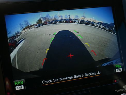 Used 2023 Subaru Forester Limited image 28