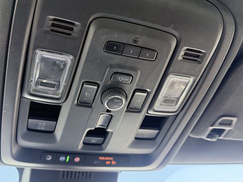 Used 2023 Chevrolet Tahoe Premier w/ Premium Package RWD image 64
