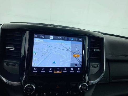 Used 2024 RAM 1500 Laramie image 20