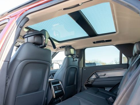 Certified 2024 Land Rover Range Rover Sport SE image 34