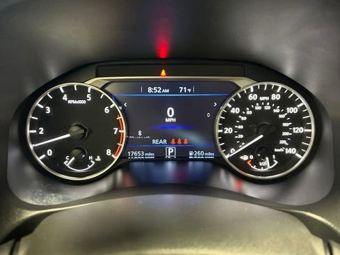 Used 2024 Nissan Altima 2.5 SR AWD/4WD image 22