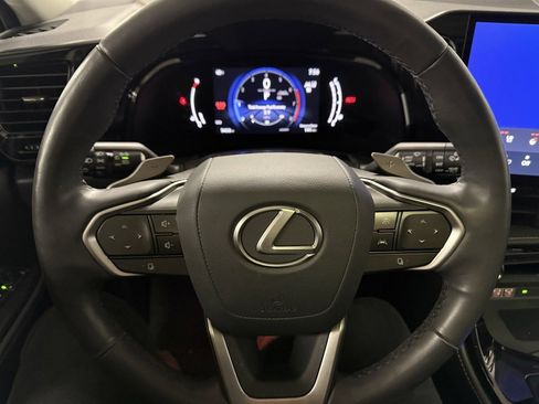 Used 2022 Lexus NX 350 AWD w/ Luxury Package image 11