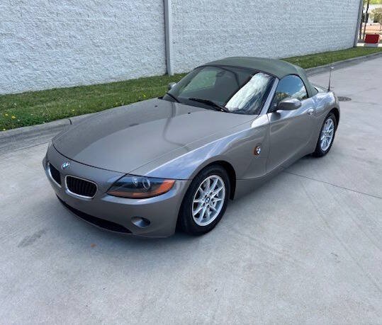 Used 2003 BMW Z4 2.5i RWD image 2