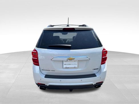 Used 2017 Chevrolet Equinox Premier w/ Enhanced Convenience Package AWD/4WD image 7