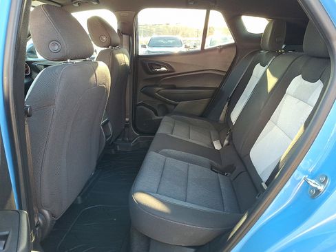 Certified 2024 Chevrolet Trax RS image 11