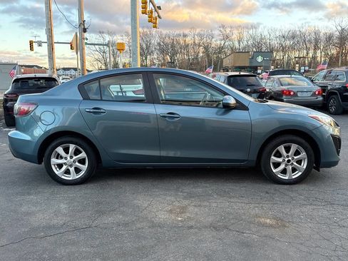 Used 2011 MAZDA MAZDA3 i Touring image 7