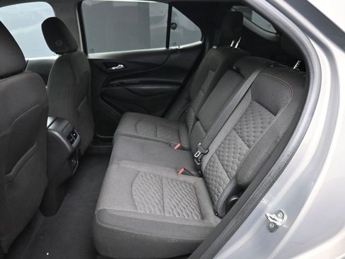 Used 2019 Chevrolet Equinox LT image 21