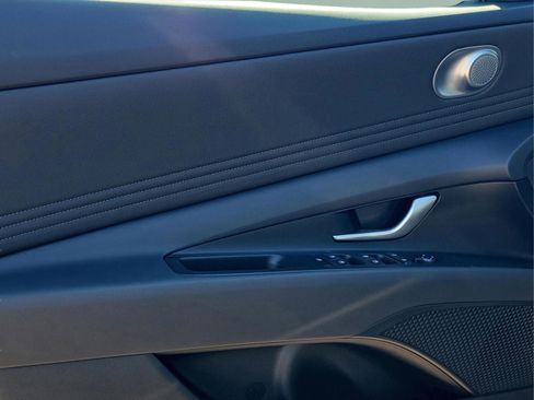 New 2026 Hyundai Elantra Limited image 14
