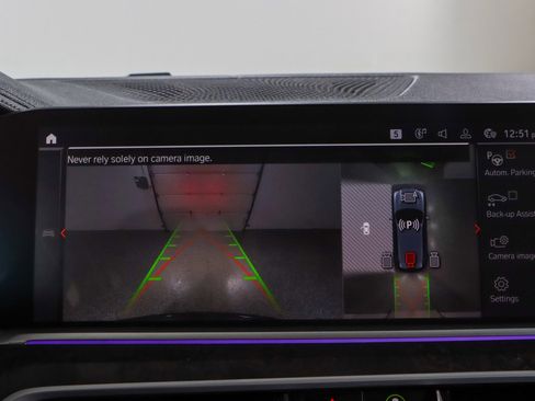 Used 2022 BMW X5 sDrive40i w/ Parking Assistance Package image 19