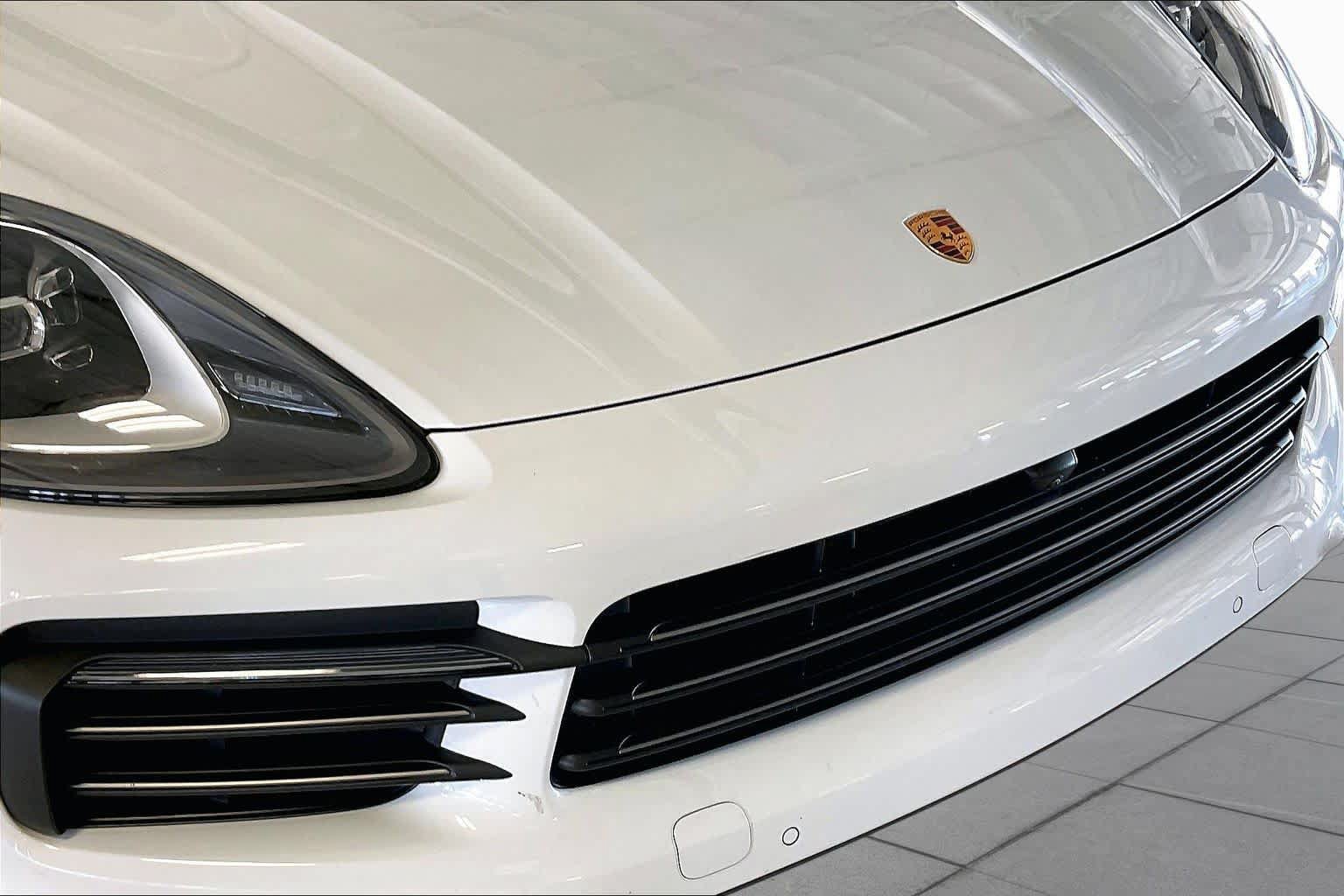 Used 2022 Porsche Cayenne Platinum Edition AWD/4WD image 29
