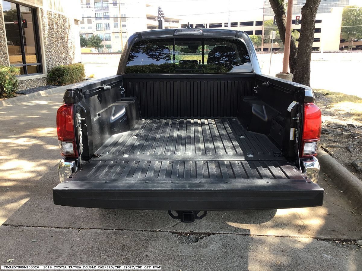 Used 2019 Toyota Tacoma SR5 RWD image 10