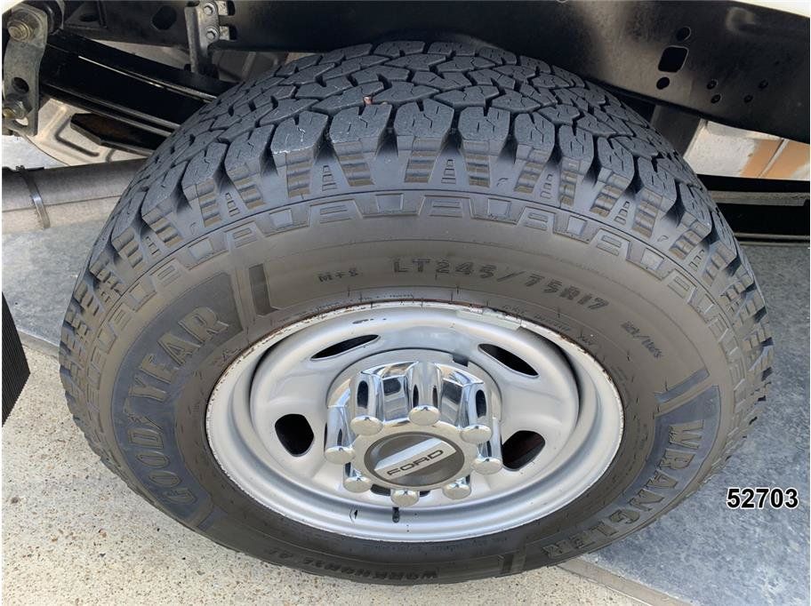 Used 2018 Ford F250 XL w/ Power Equipment Group RWD image 21