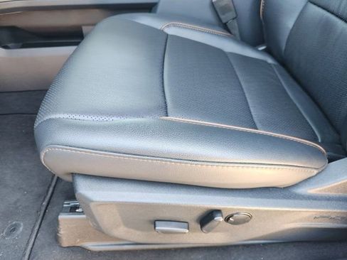 Used 2026 Ford F250 Lariat w/ Chrome Package image 27