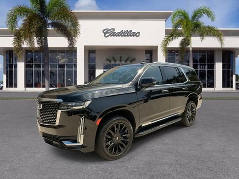Certified 2023 Cadillac Escalade Premium Luxury RWD image 6