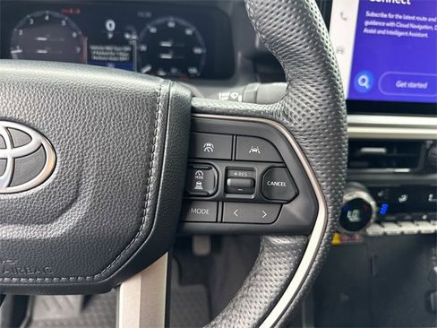 Used 2024 Toyota Tacoma TRD Off-Road w/ TRD Off Road Premium Package image 22