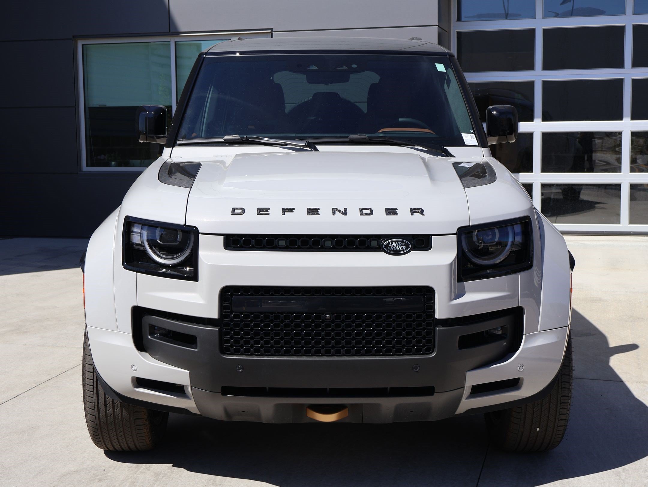 New 2026 Land Rover Defender 110 OCTA AWD/4WD image 2