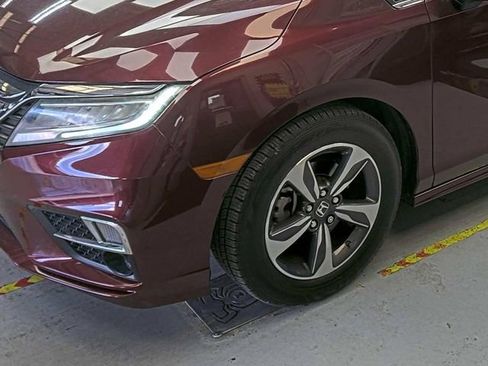 Used 2019 Honda Odyssey Touring image 4