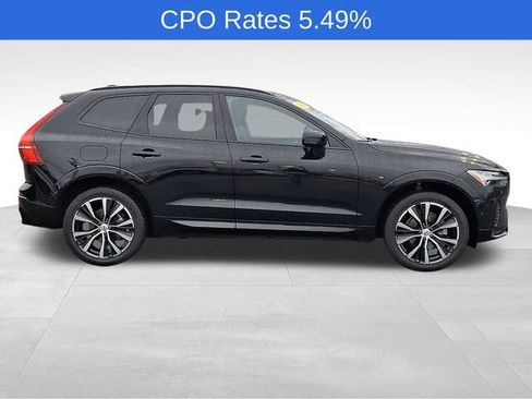 Certified 2023 Volvo XC60 B5 Plus w/ Climate Package AWD/4WD image 9