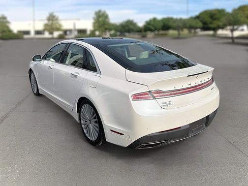 Used 2017 Lincoln MKZ Reserve w/ Technology Package image 6