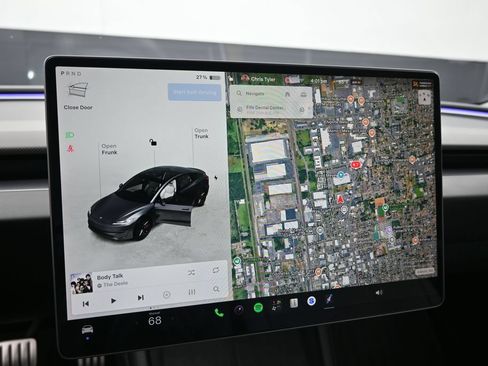 Used 2024 Tesla Model 3 Performance AWD/4WD image 10