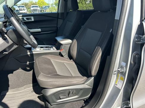 Certified 2023 Ford Explorer XLT AWD/4WD image 34