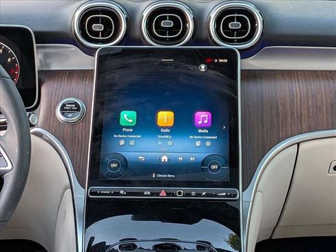 Certified 2026 Mercedes-Benz GLC 300 image 10