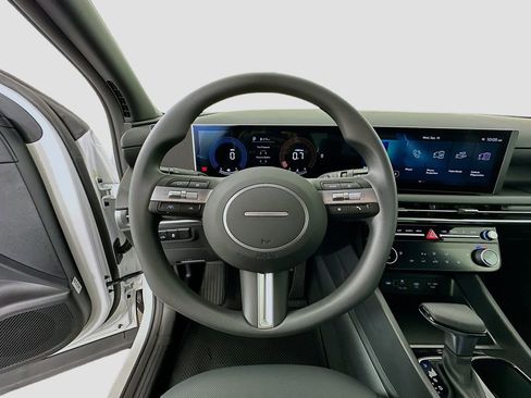 New 2026 Hyundai Santa Cruz SEL image 10