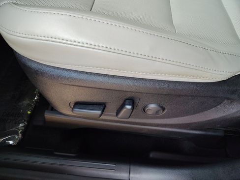 Used 2020 Kia Telluride S AWD/4WD image 11
