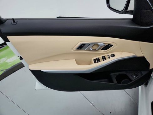 Used 2019 BMW 330i Sedan w/ Driving Assistance Package image 23