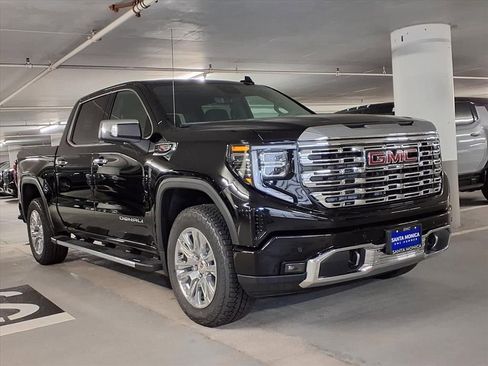 New 2026 GMC Sierra 1500 Denali w/ Technology Package AWD/4WD image 3