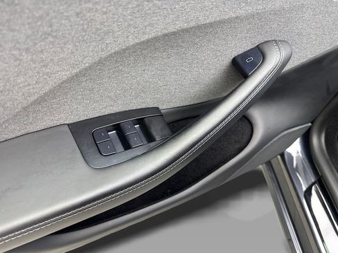 Used 2024 Tesla Model 3 Long Range RWD image 31