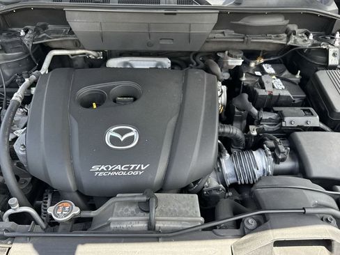 Used 2018 MAZDA CX-5 Touring w/ Preferred Equipment Package FWD image 58