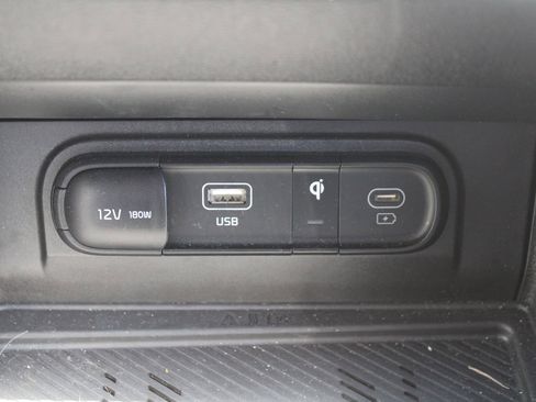 Certified 2025 Kia Sportage SX FWD image 41