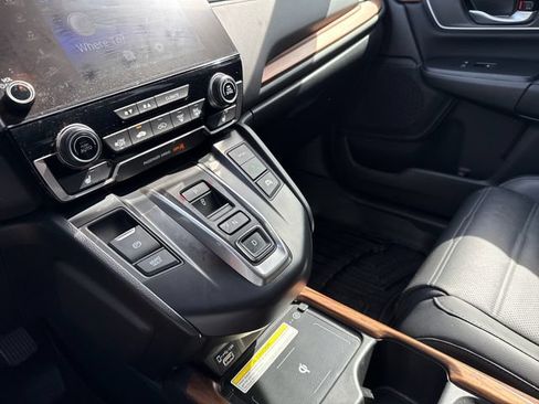 Used 2021 Honda CR-V Touring image 24