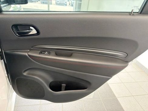Used 2024 Dodge Durango GT AWD/4WD image 12