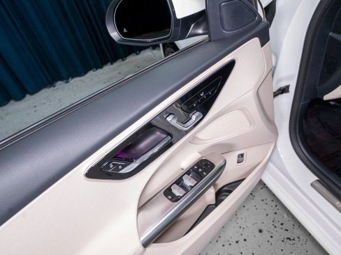 New 2026 Mercedes-Benz C 300 Sedan image 11