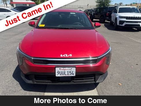 Used 2025 Kia K4 FWD image 9