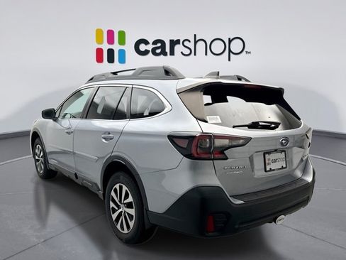 Used 2022 Subaru Outback Premium AWD/4WD image 3
