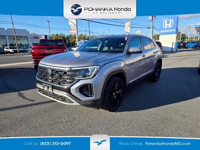 Used 2024 Volkswagen Atlas Cross Sport SE w/ Panoramic Sunroof Package