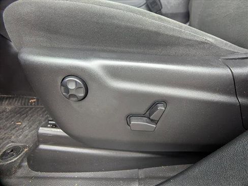 Used 2024 Dodge Durango AWD w/ Technology Group image 17